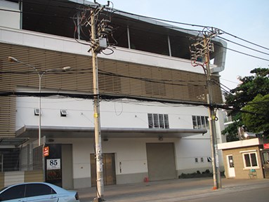 Nhà VP Và Khối Dịch Vụ Nhất Việt Bia